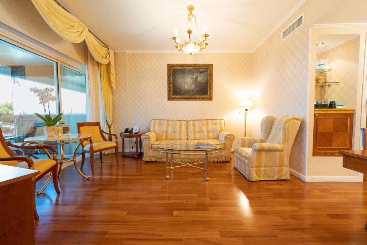 Grand Hotel Del Mare Resort & Spa Бордигера Экстерьер фото